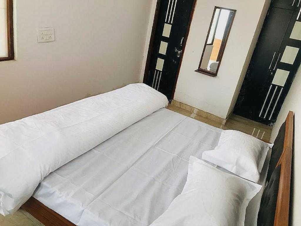 Pop New Hotel Hometown Dadri Extérieur photo