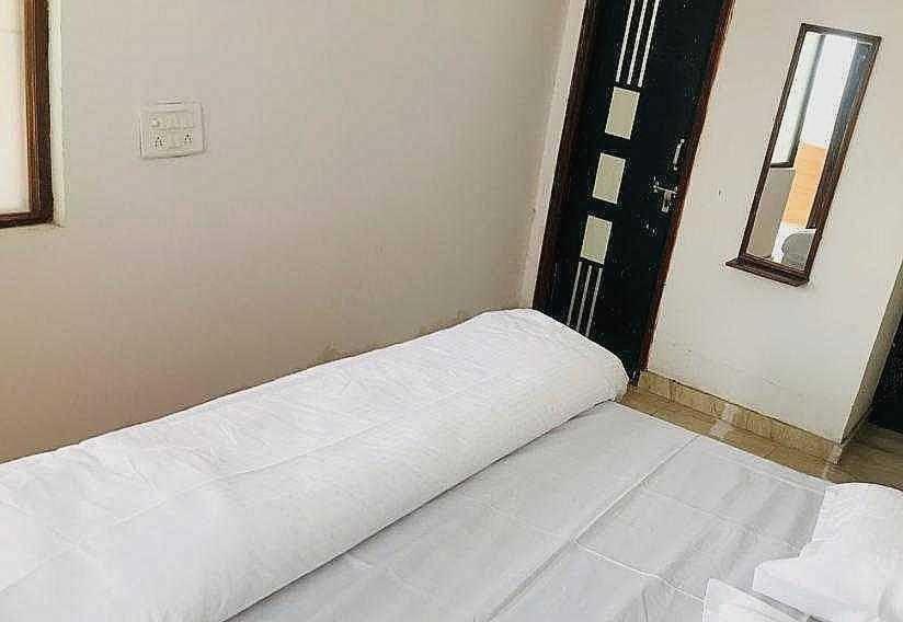Pop New Hotel Hometown Dadri Extérieur photo