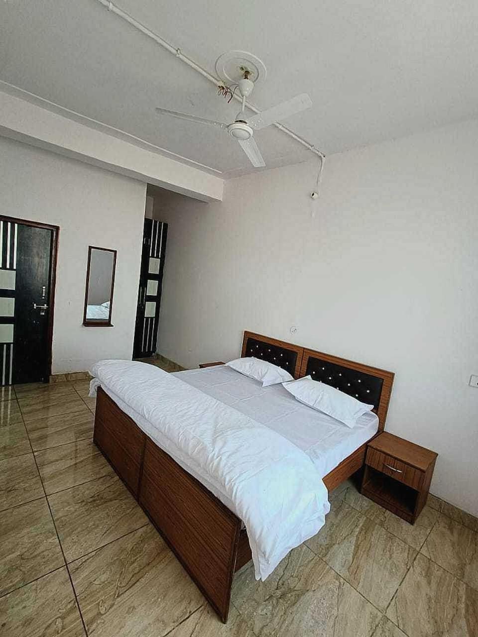 Pop New Hotel Hometown Dadri Extérieur photo